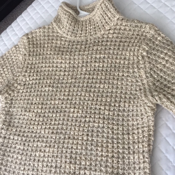 60% Wool sweater - Picture 3 of 4